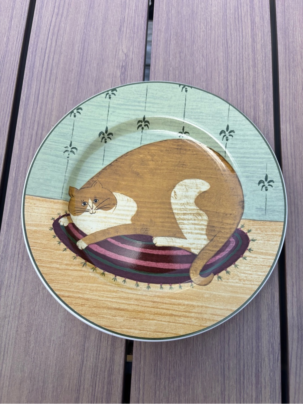 Decorative Cat Plate - Brown/White Cat Design. Warren Kimble dessert plate